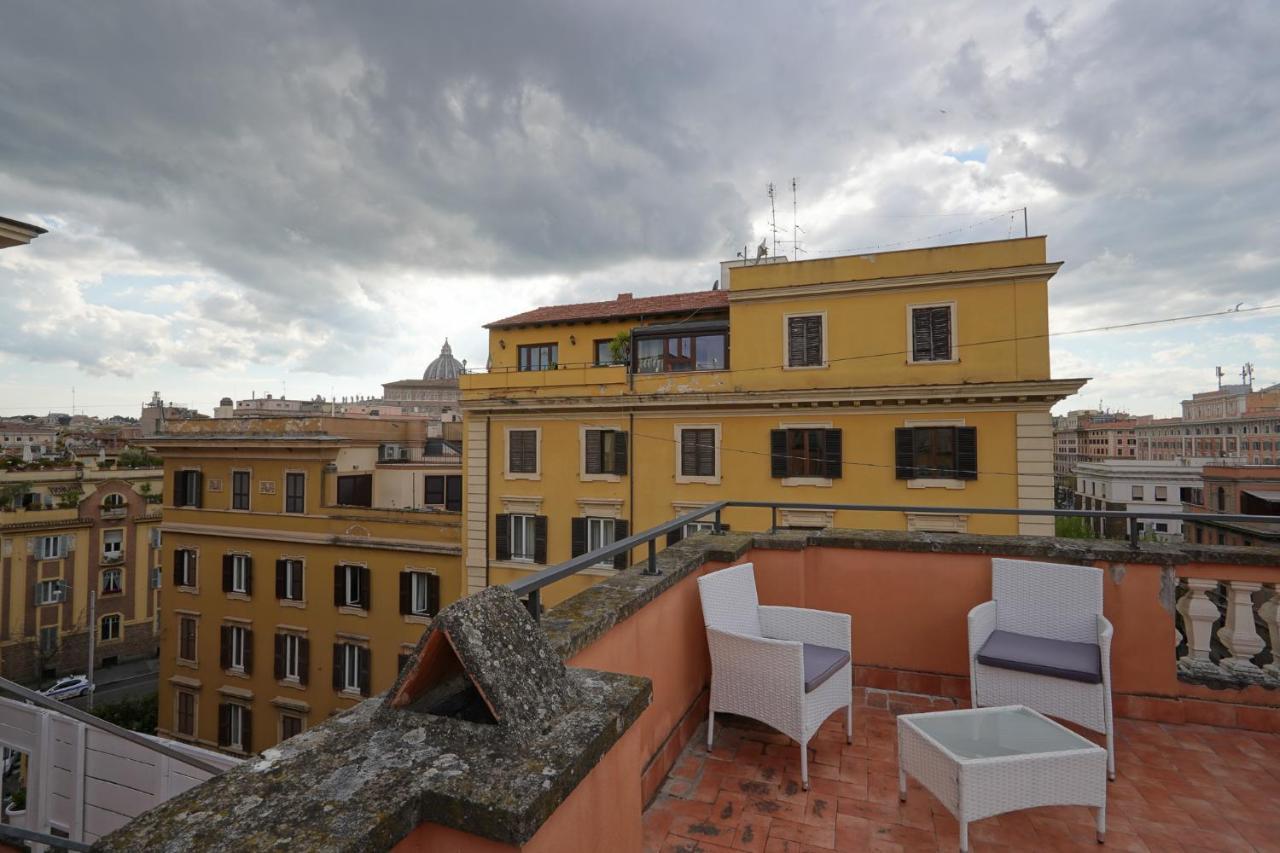 Rooftop St. Peter Rome Exterior photo